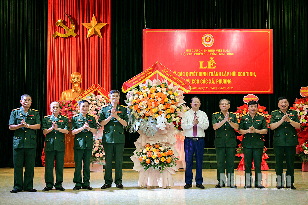 Lễ công bố Quyết định thành lập Hội Cựu chiến binh tỉnh và Hội Cựu chiến binh các xã, phường tỉnh Ninh Bình