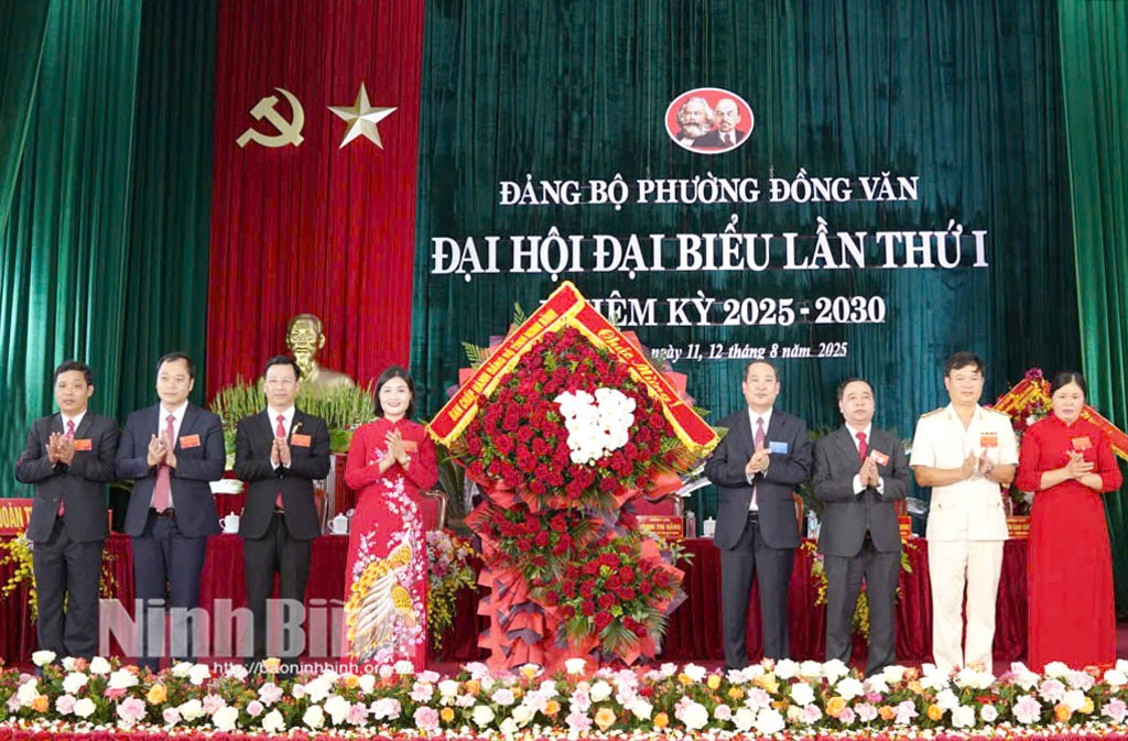 ĐẠI HỘI ĐẠI BIỂU ĐẢNG BỘ PHƯỜNG ĐỒNG VĂN LẦN THỨ I  NHIỆM KỲ 2025 - 2030